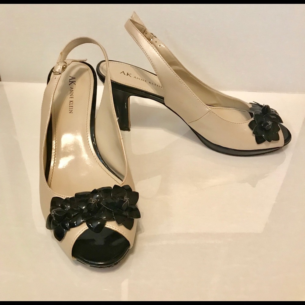 Annie Klein Ivory & Black Peep-Toe Sling Backs